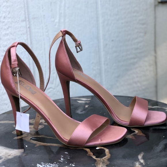 Meet your Posher, Carmen - Picture 3 of 4